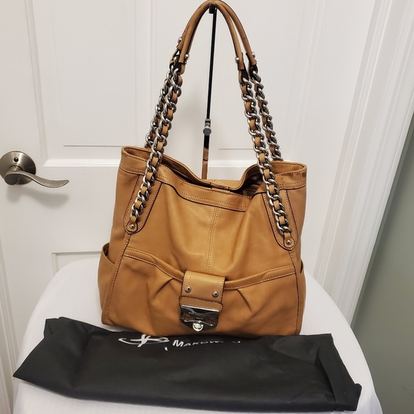 B.Makowsky Vachetta Addison Leather Tote, Stylish, Silvertone Accents - Picture 2 of 12